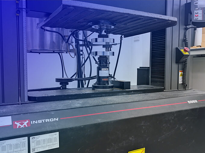 Instron